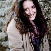Insegnante laureata magistrale in Lettere e Filosofia impartisco ripetizioni italiano, storia, geografia, inglese, storia dell'arte